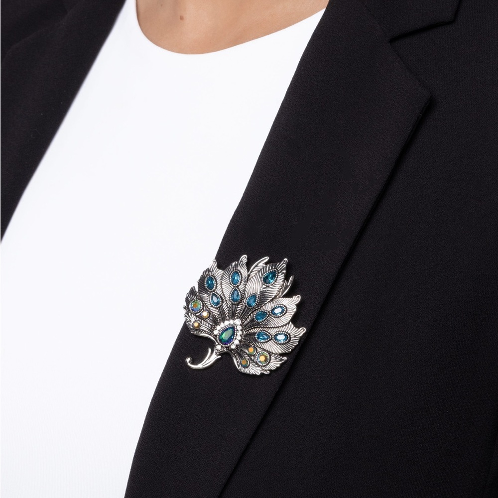Paparazzi Elegant Silver and Blue Peacock Brooch
